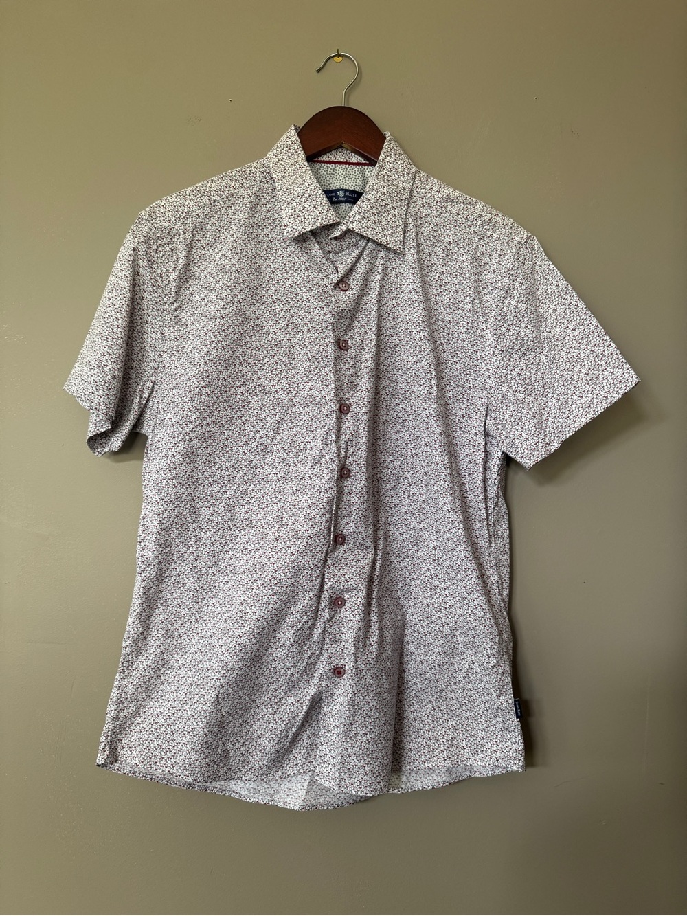 Short Sleeve Printed Button-Up Shirt - Wine Glass Print